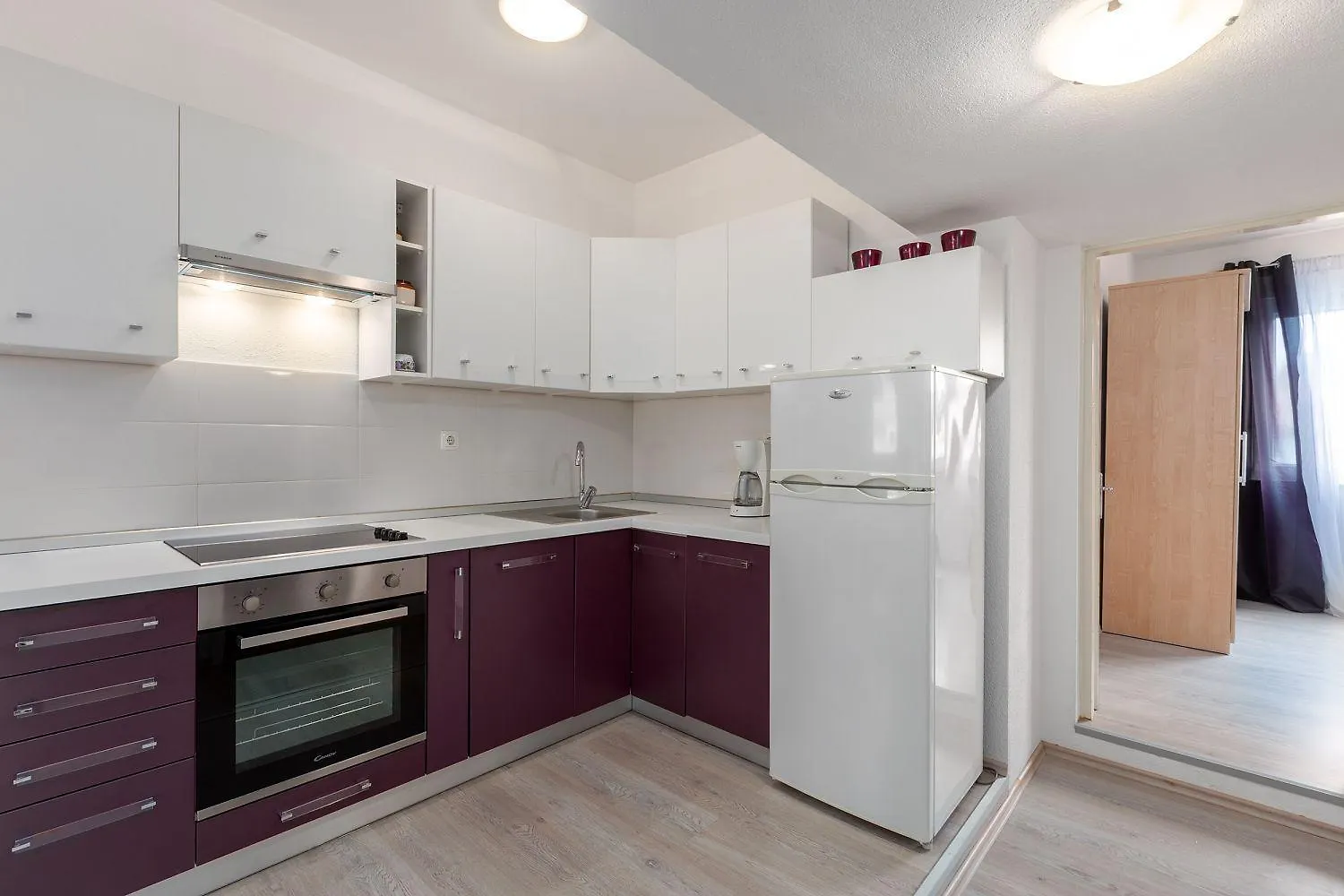 Modernes Apartment Nur 300 Meter Zum Strand Mit Terrasse, Privatparkplatz, Wifi Porec Croatia
