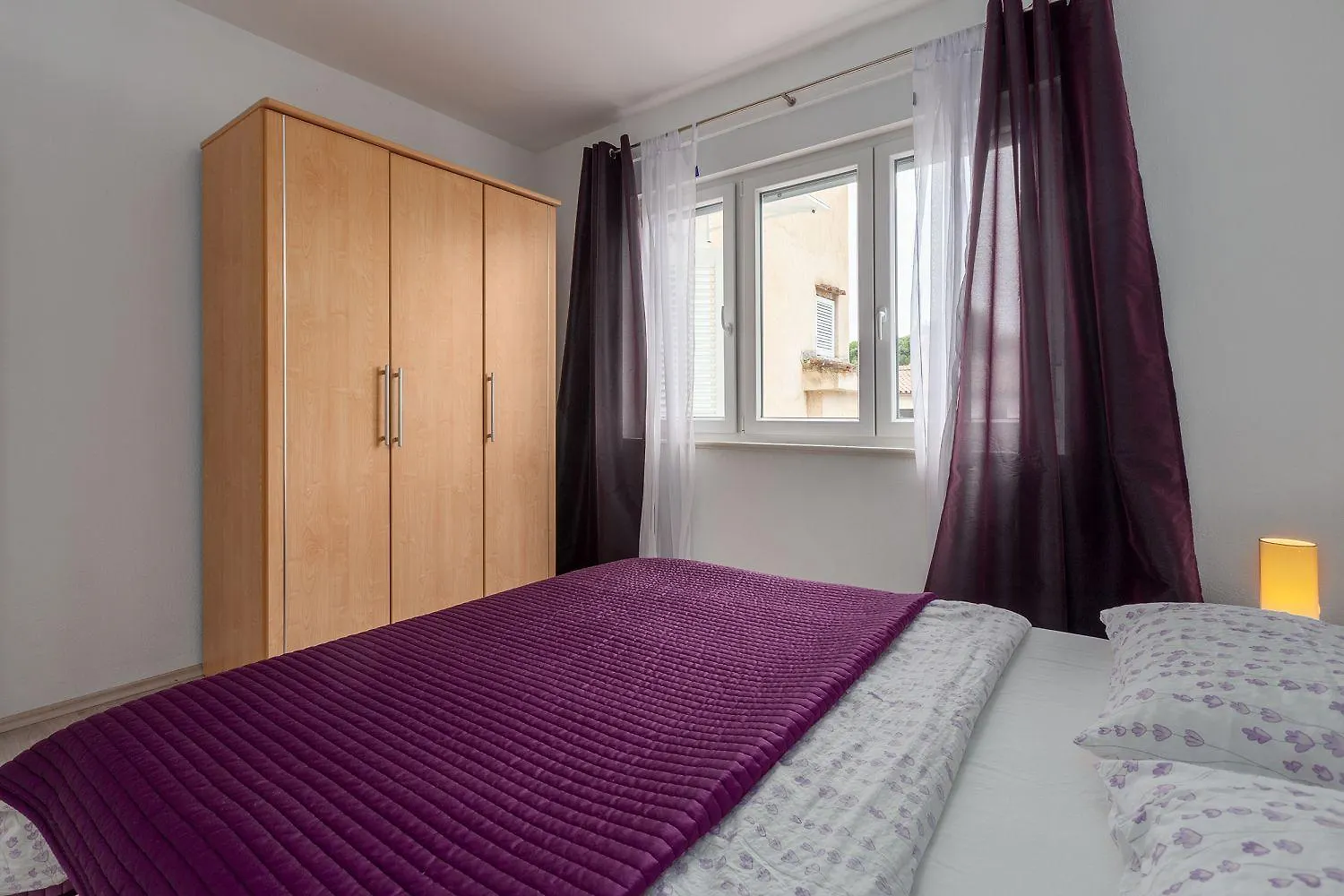 Modernes Apartment Nur 300 Meter Zum Strand Mit Terrasse, Privatparkplatz, Wifi Porec